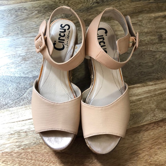 Circus by Sam Edelman Sandals - Picture 2 of 8